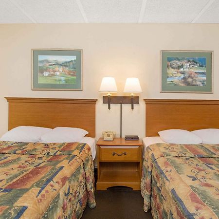 Garden Inn Fredricksburg South Fredericksburg Buitenkant foto