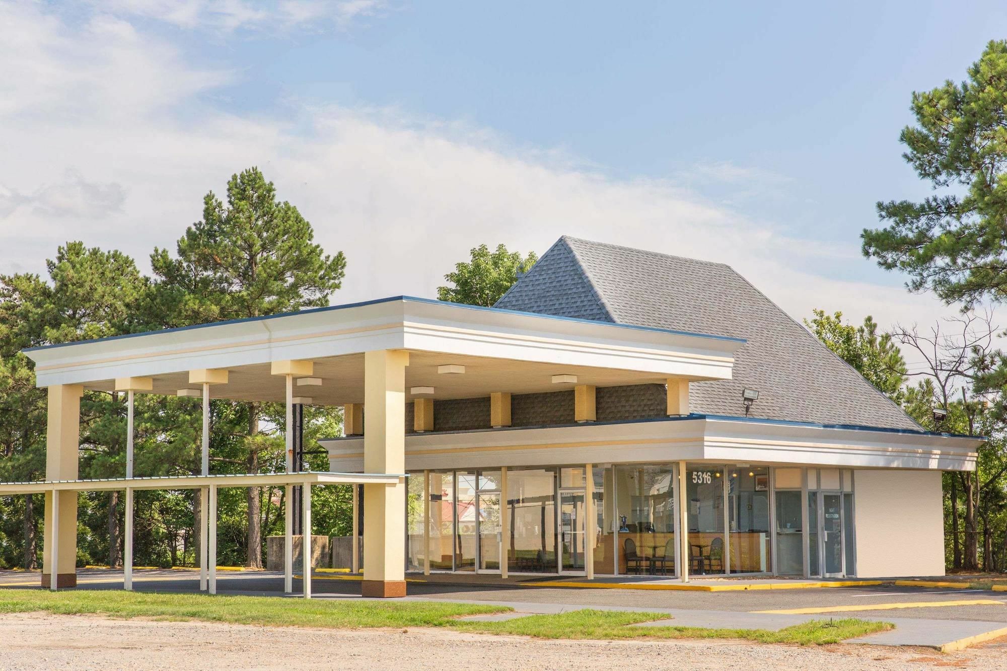 Garden Inn Fredricksburg South Fredericksburg Buitenkant foto